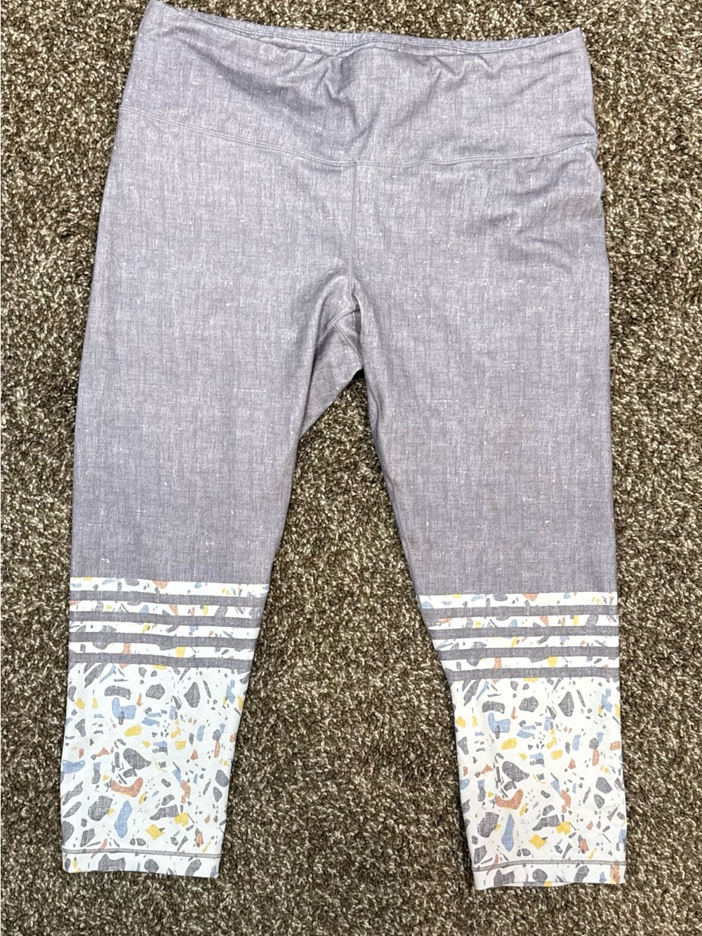 Prana Gray Capri Leggings with Terrazzo Cuffs